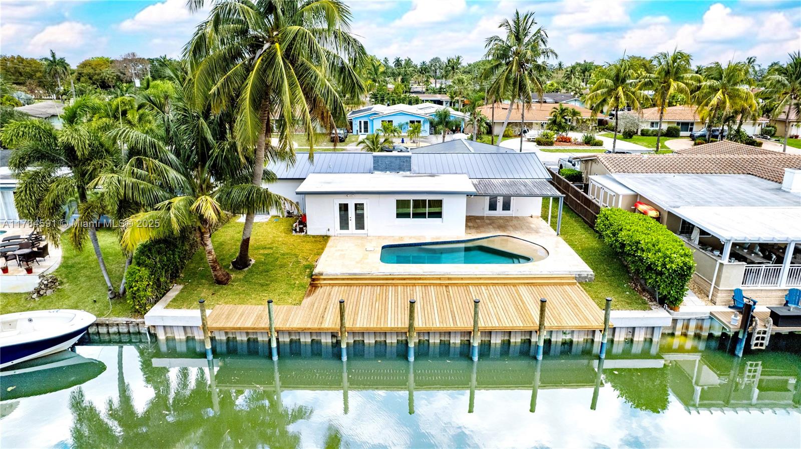PLANTATION ISLES SEC TWO - Residential