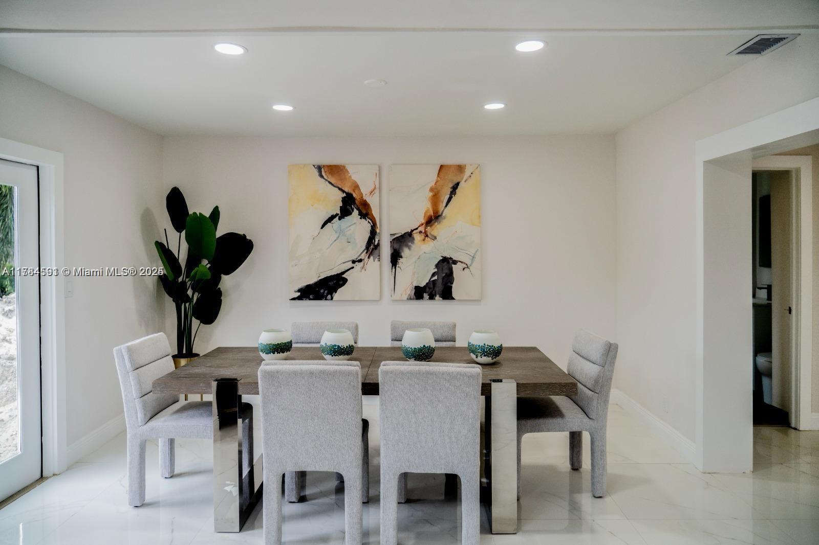 PLANTATION ISLES SEC TWO - Residential