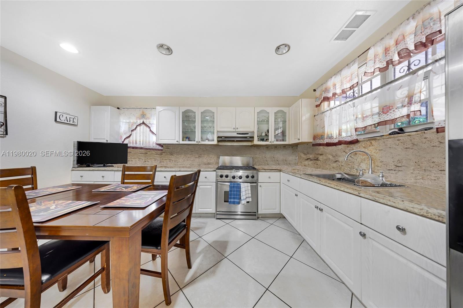 WYND WOOD PARK - Residential