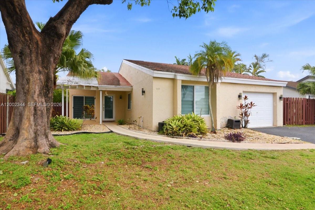 BONAVENTURE LAKES ADD 2 - Residential