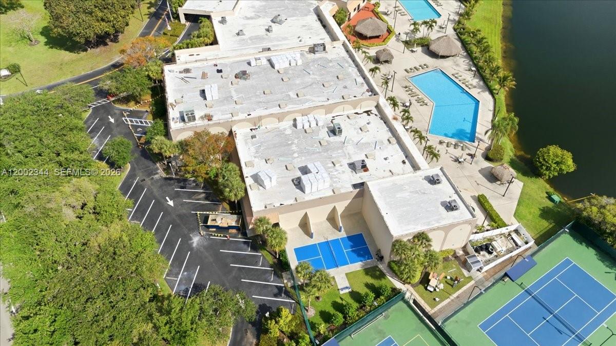 BONAVENTURE LAKES ADD 2 - Residential