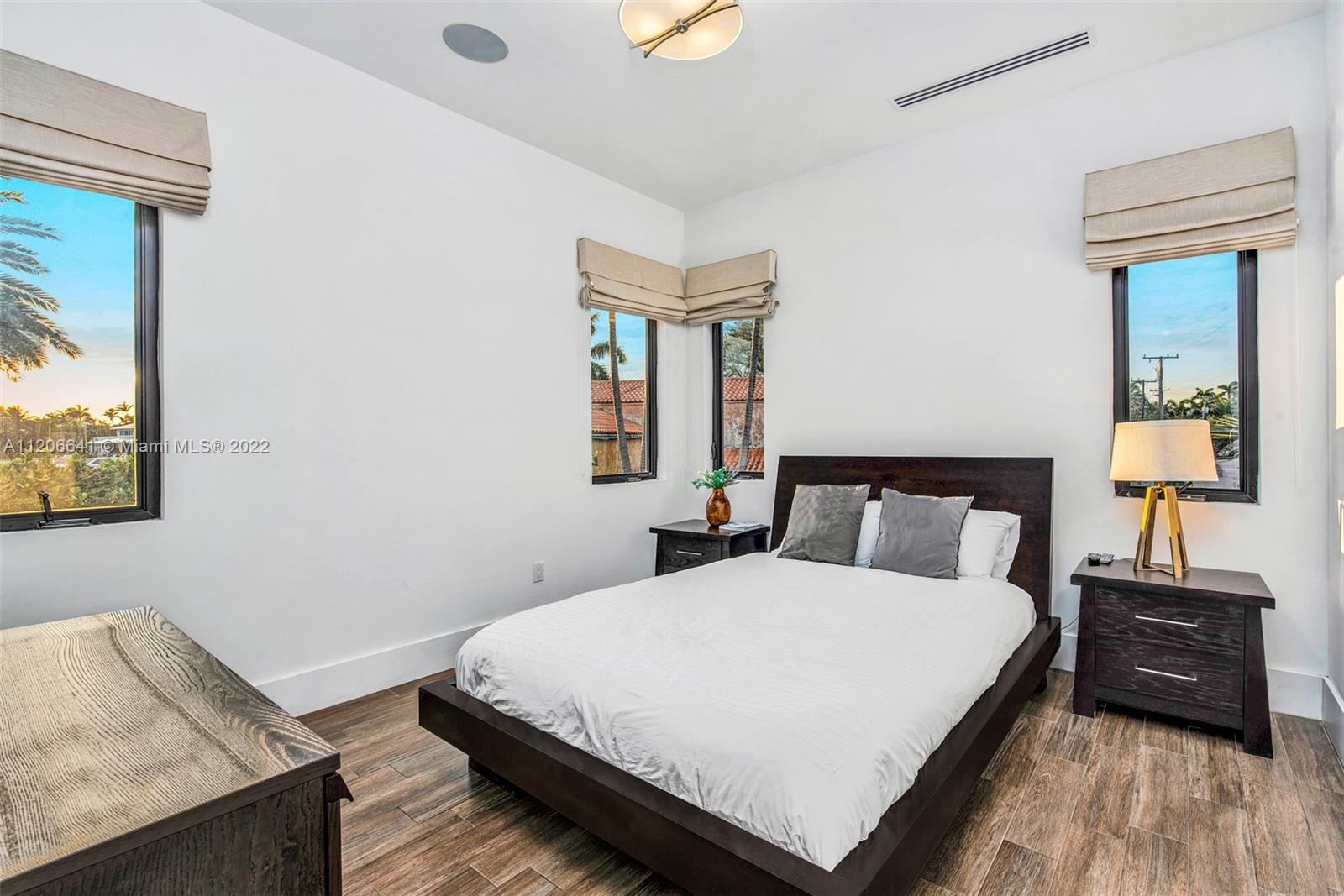 AMD PLAT OF SUNSET LAKE S - Residential