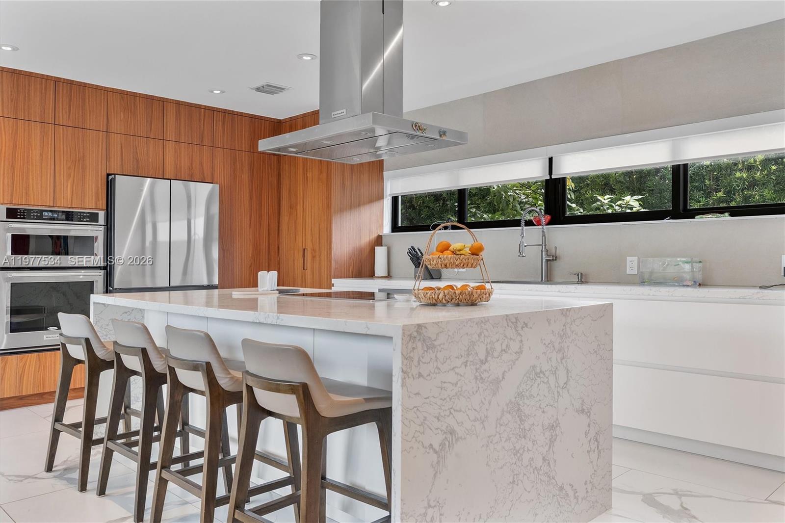 MIAMI SHORES SEC 3 - Residential