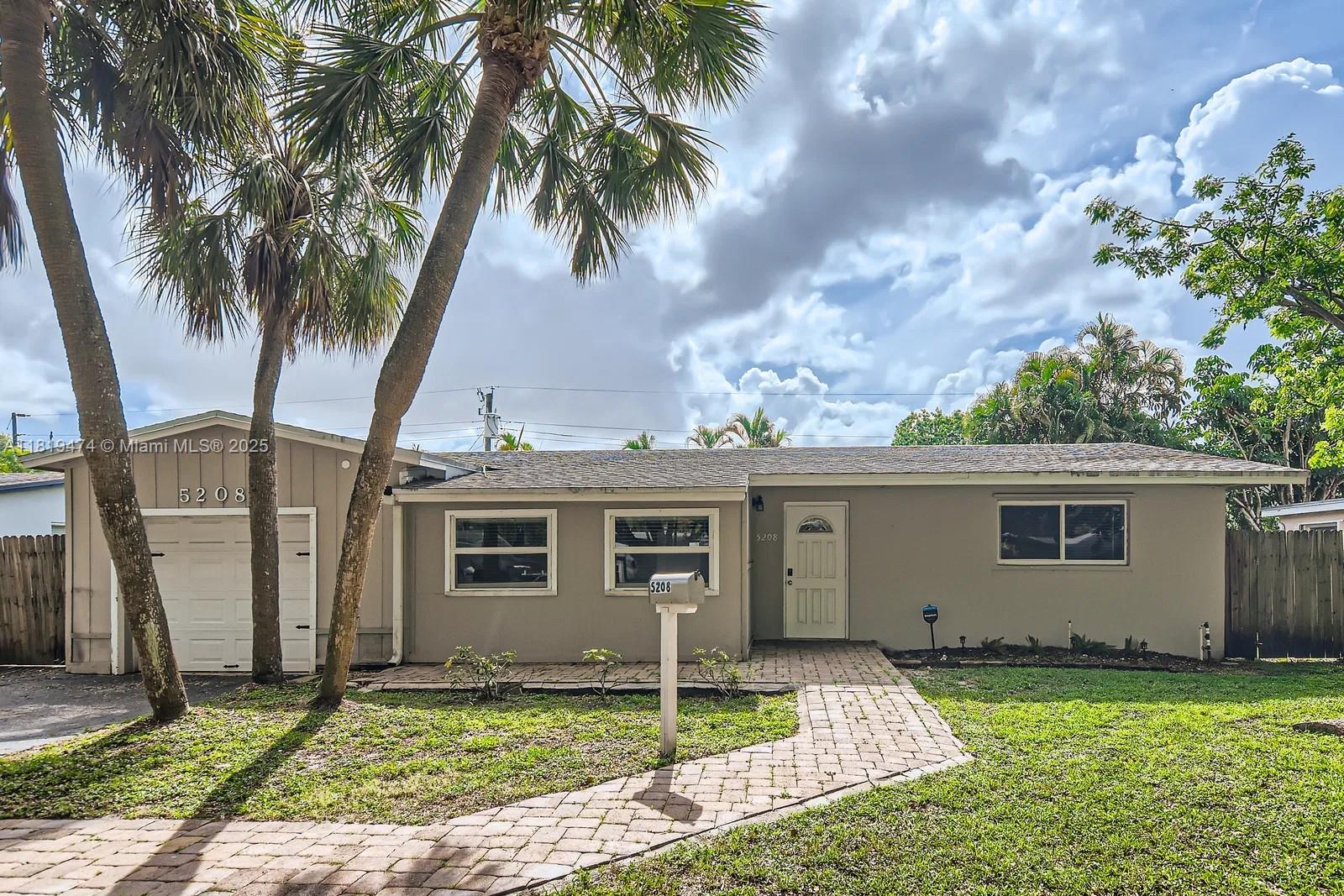5208 SW 91st Ter