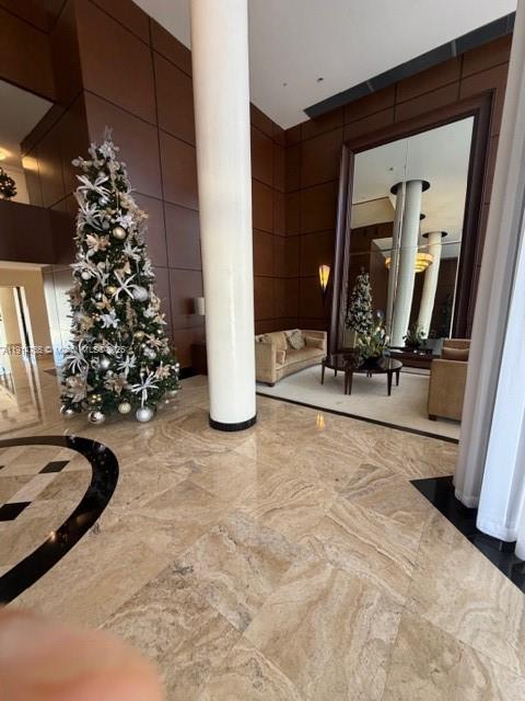 ANCHOR BAY CLUB CONDO - Residential Lease