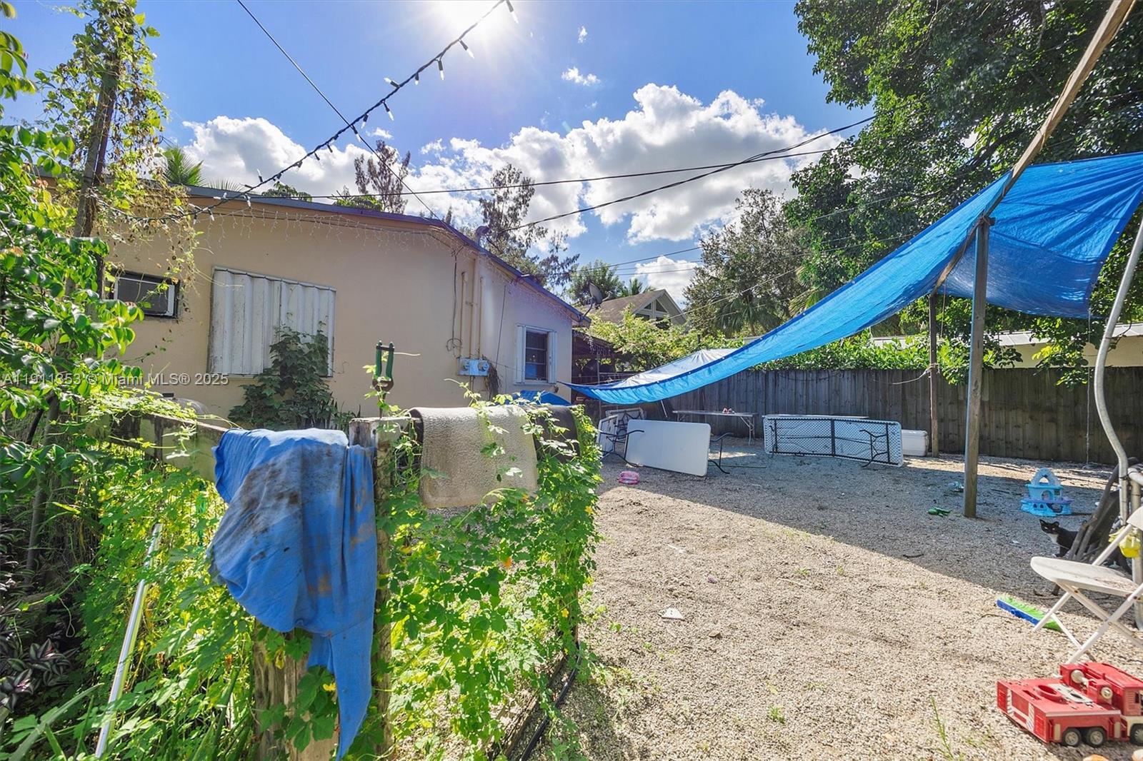 GRIFFING SILVER PALM SUB - Residential Income