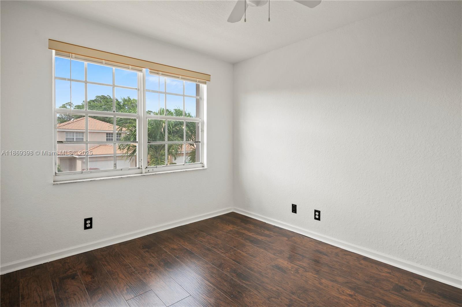 S & R OF INVERRARY - Residential Lease