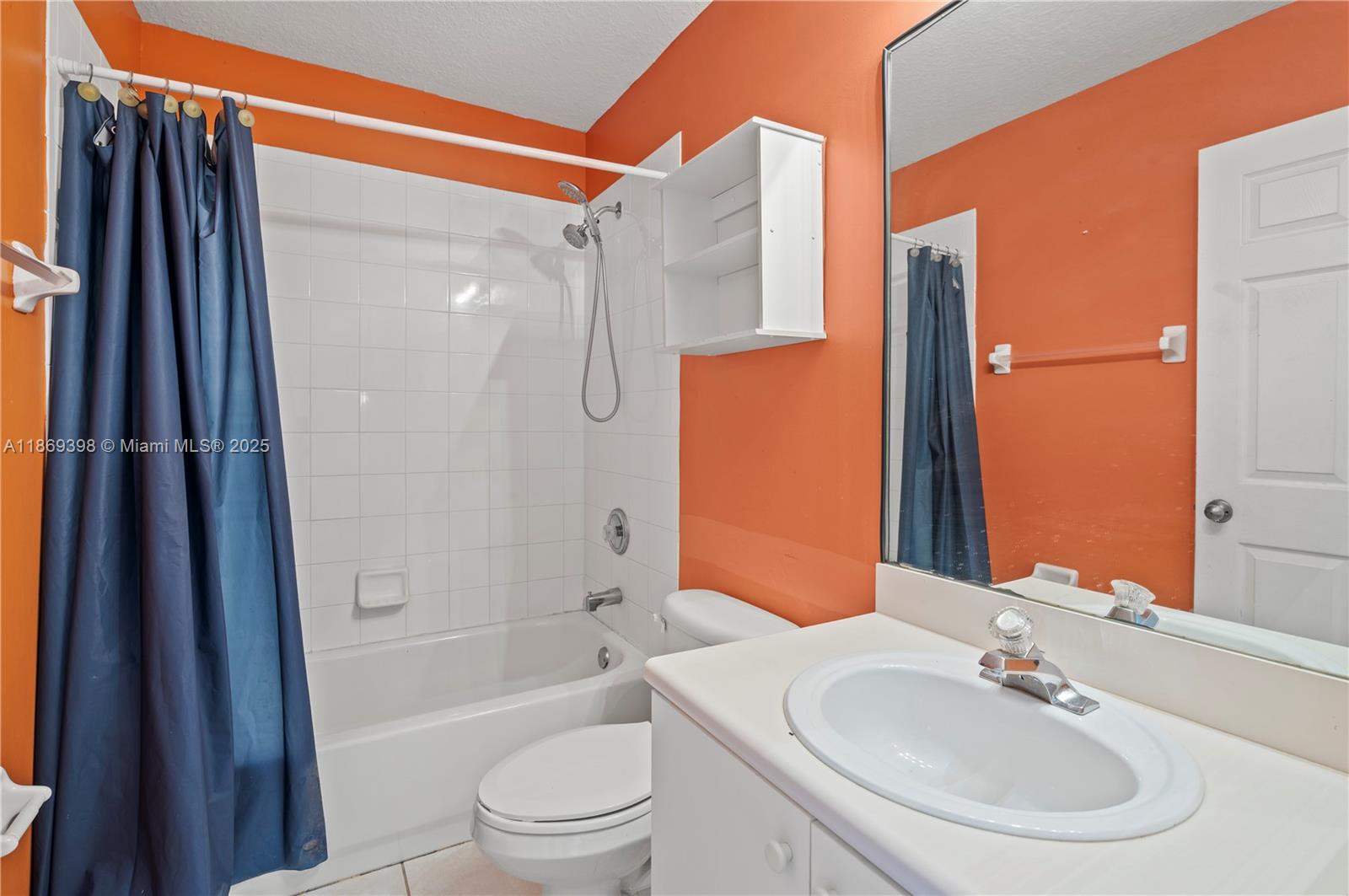 S & R OF INVERRARY - Residential Lease