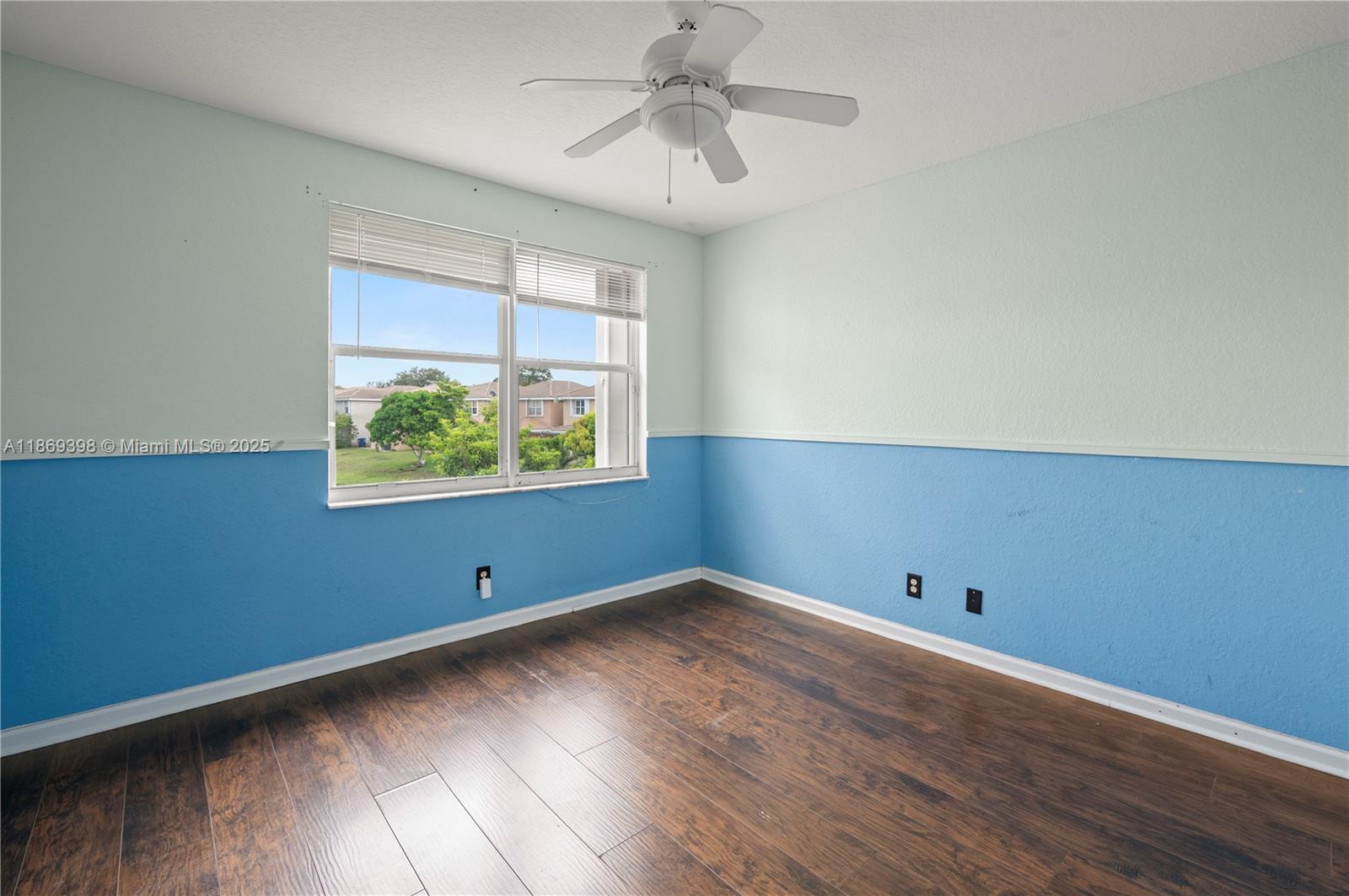 S & R OF INVERRARY - Residential Lease