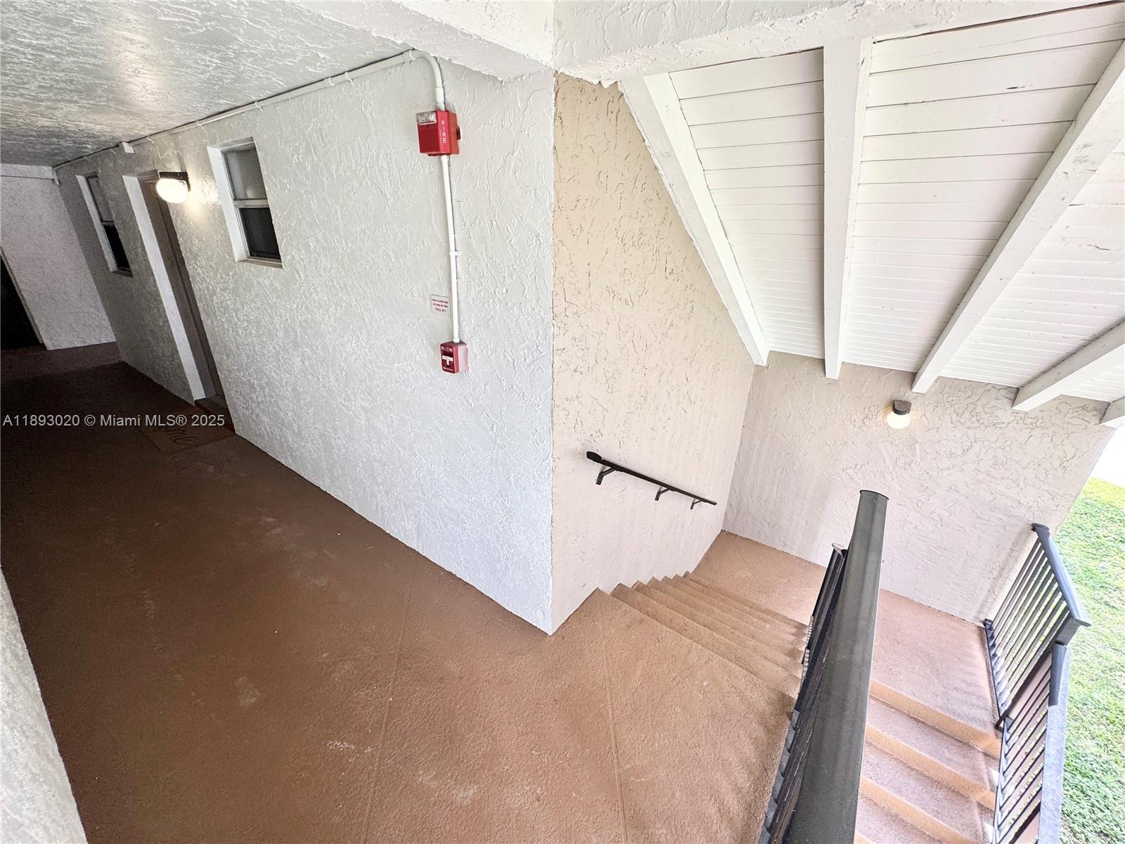 CORAL GARDENS II CONDO - Residential