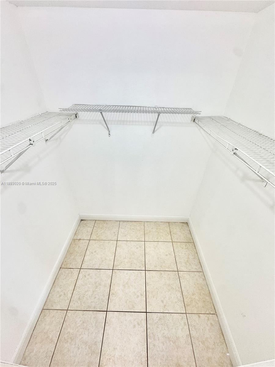 CORAL GARDENS II CONDO - Residential