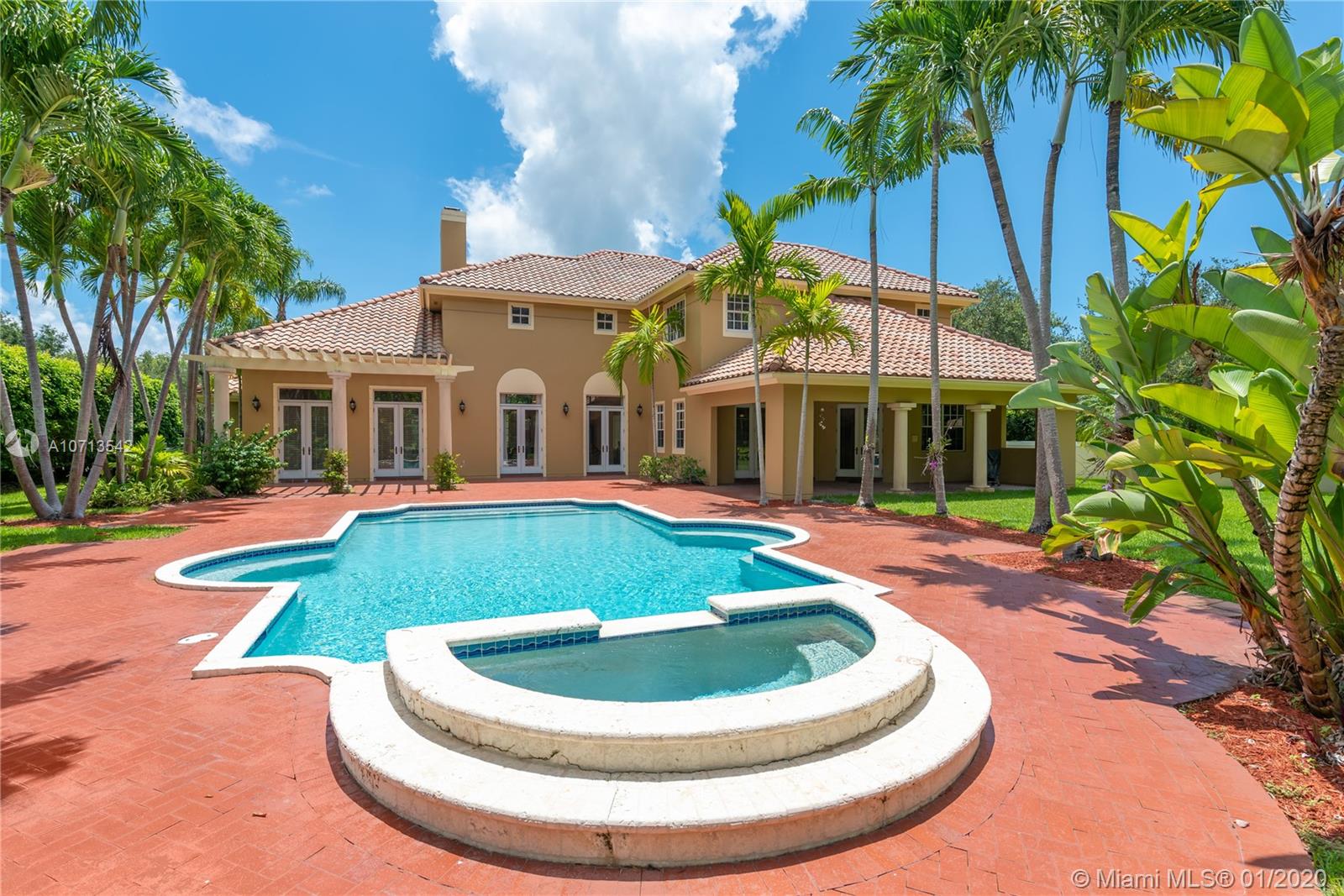 FANTASTIC GARDENS ESTATES - Residential