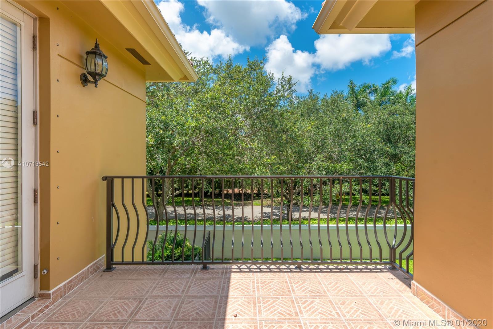 FANTASTIC GARDENS ESTATES - Residential