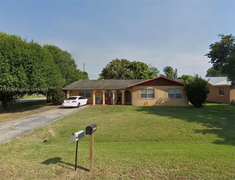 A home in Clewiston