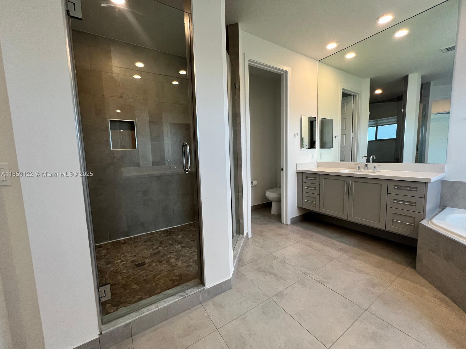 TRIPLE H RANCH PLAT - Residential Lease