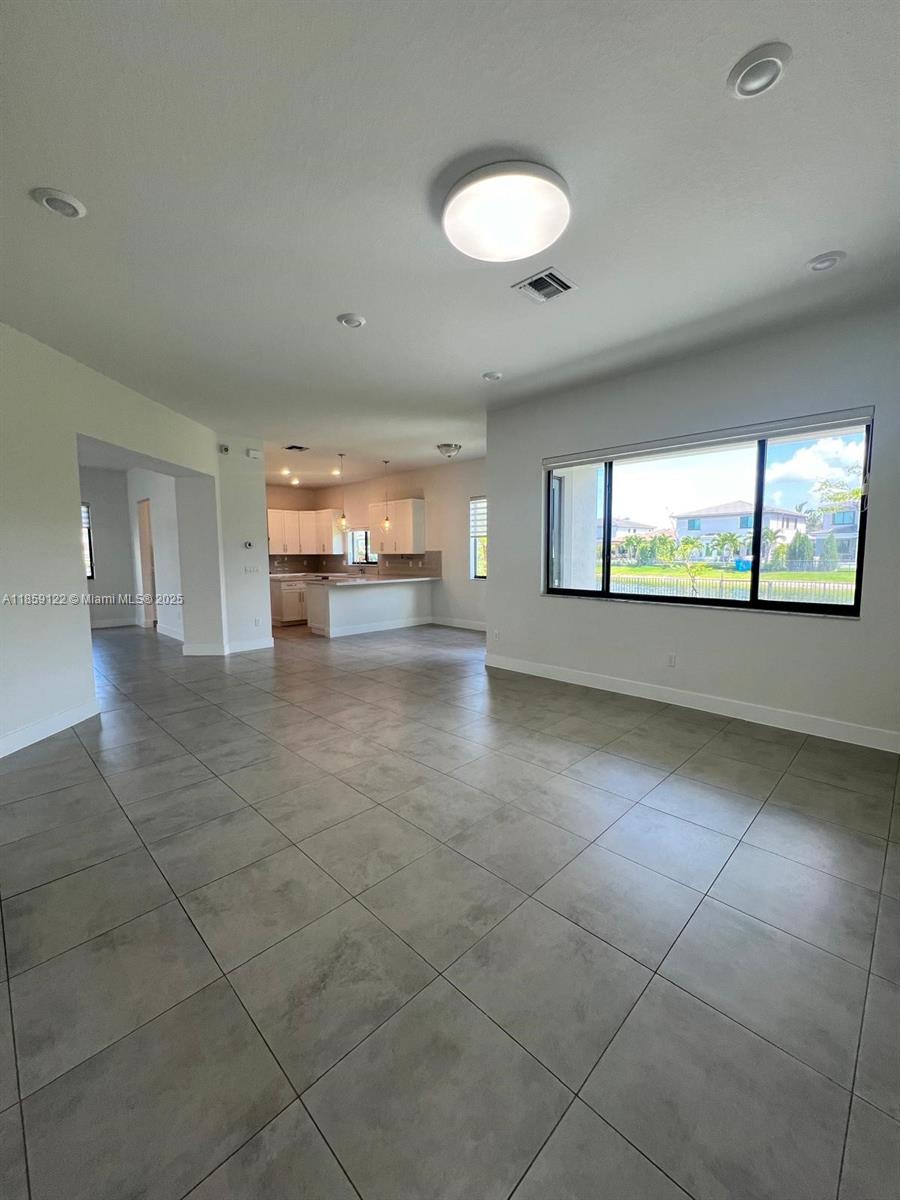 TRIPLE H RANCH PLAT - Residential Lease