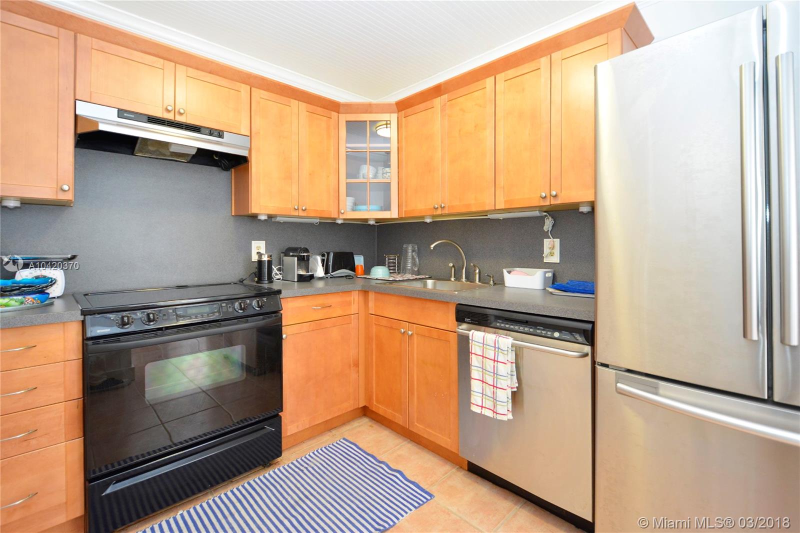 SOUTH BAY CLUB CONDO - Residential Lease