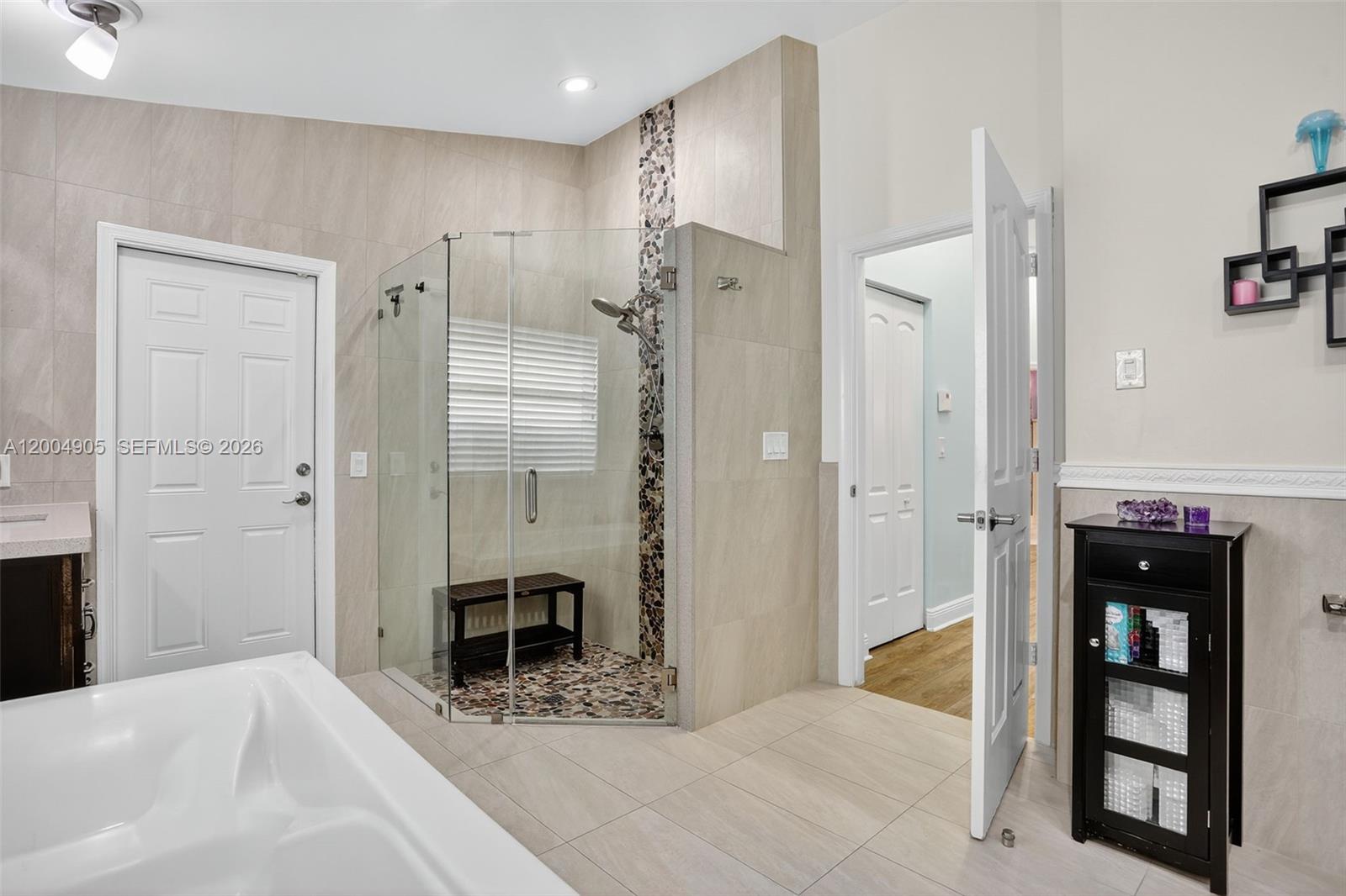 HEFTLER HOMES-TAMARAC - Residential