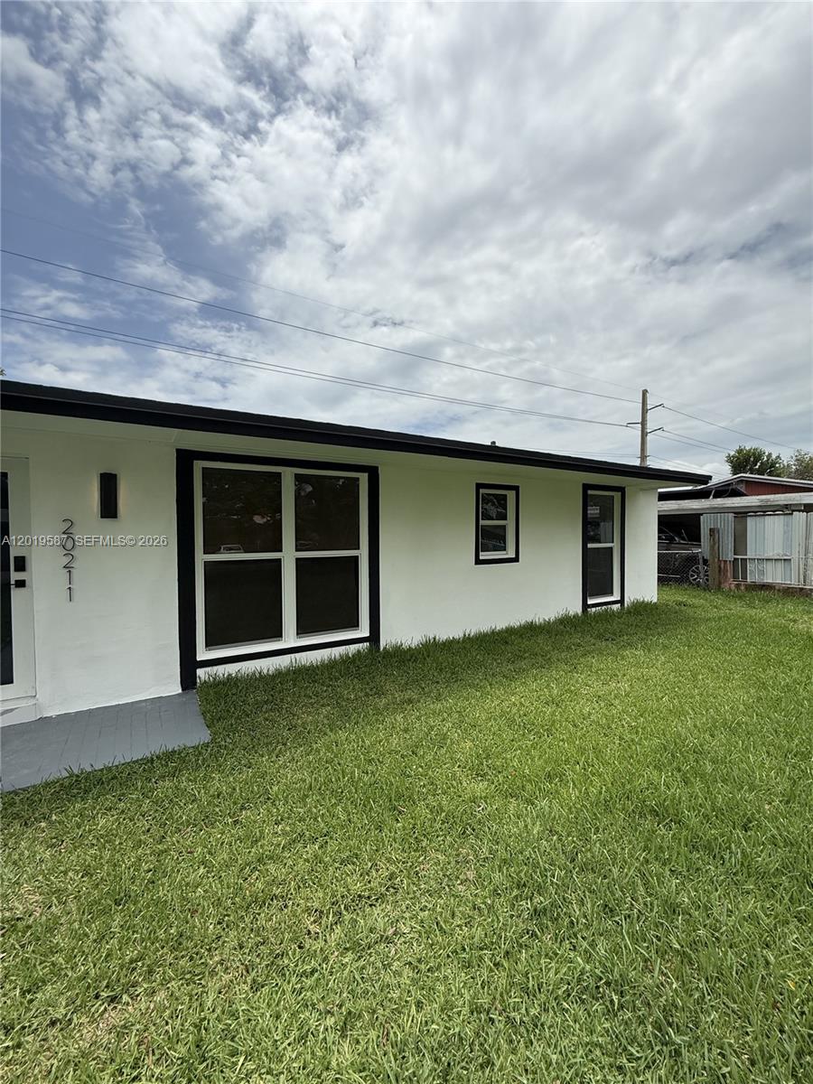 3RD ADDN TO STARLIGHT - Residential
