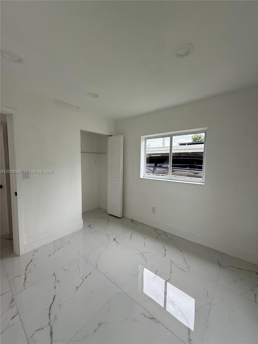 3RD ADDN TO STARLIGHT - Residential