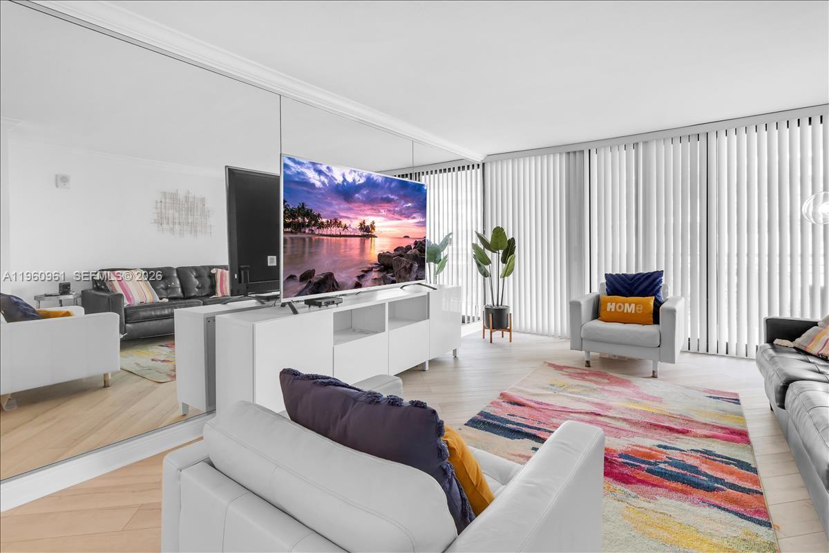 TIARA CONDO - Residential