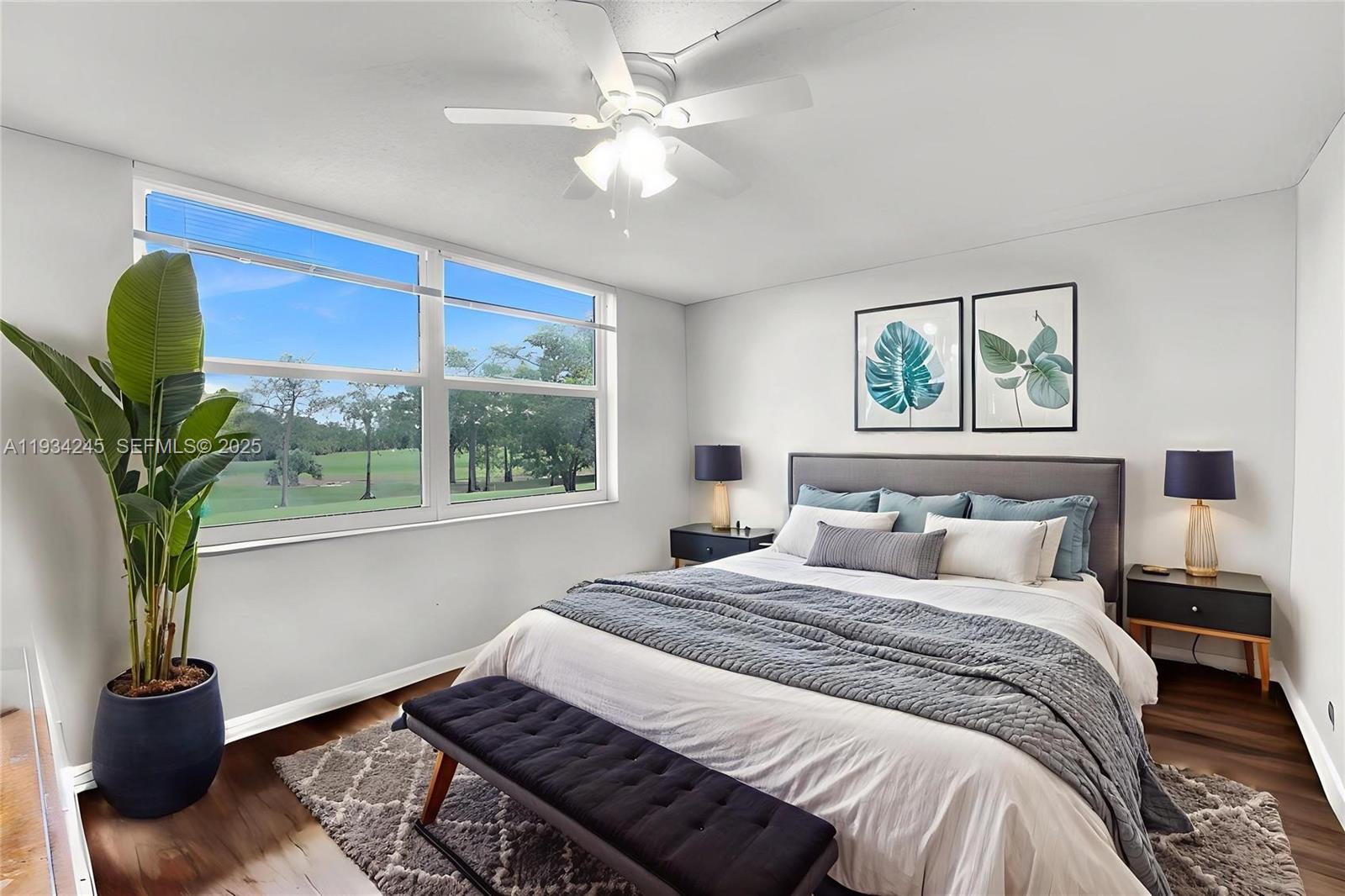 12 OF PALM SPRINGS 2 COND - Residential