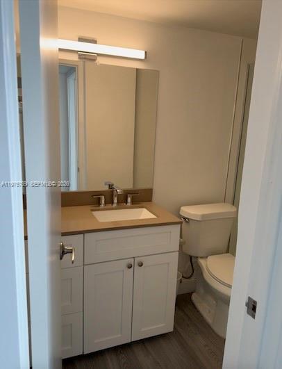 BISCAYNE BCH SUB - Residential Lease