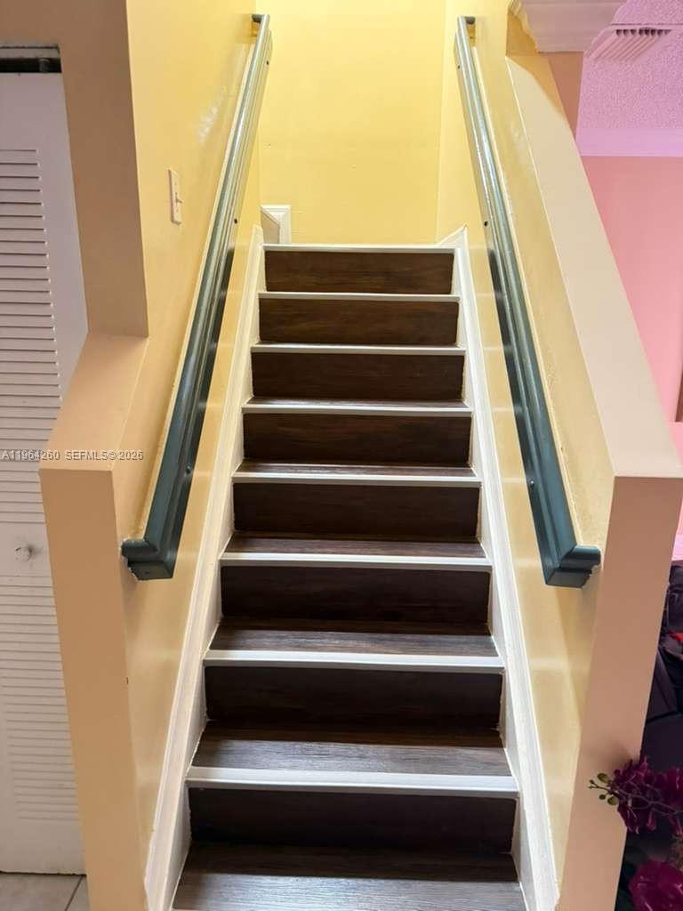 WEITZER SERENA LAKES TOWN - Residential