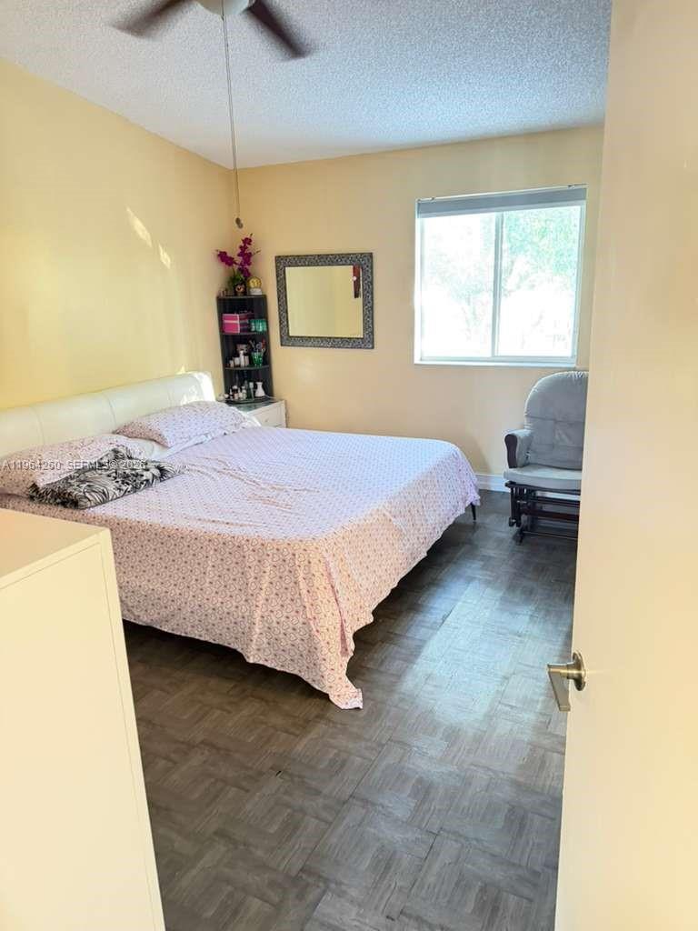 WEITZER SERENA LAKES TOWN - Residential