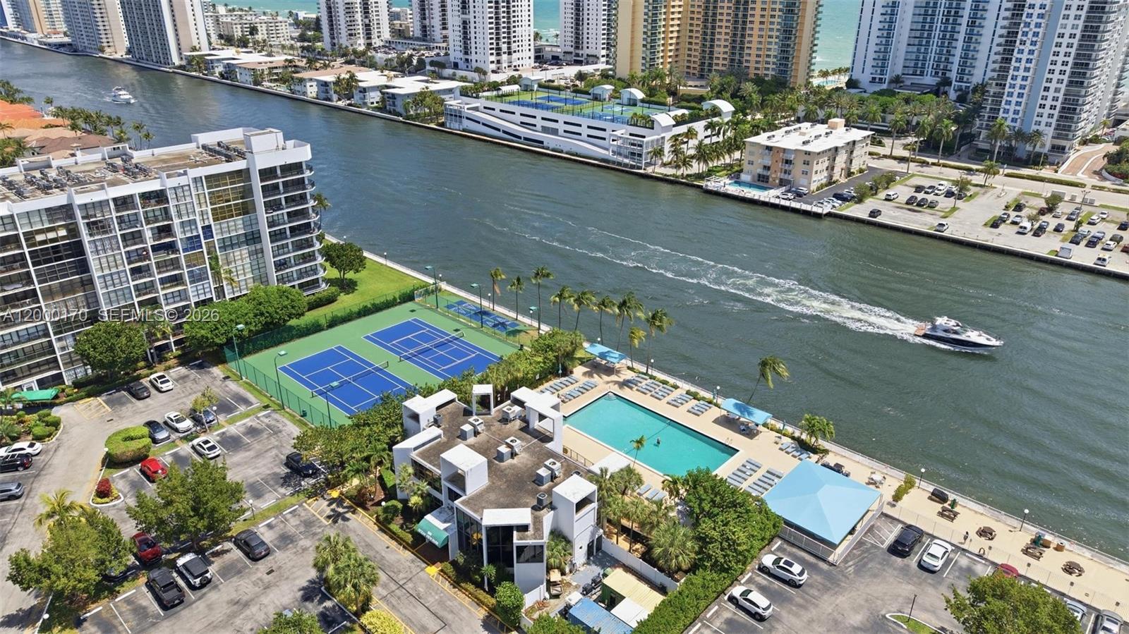 OCEANVIEW PARK CONDO - Residential