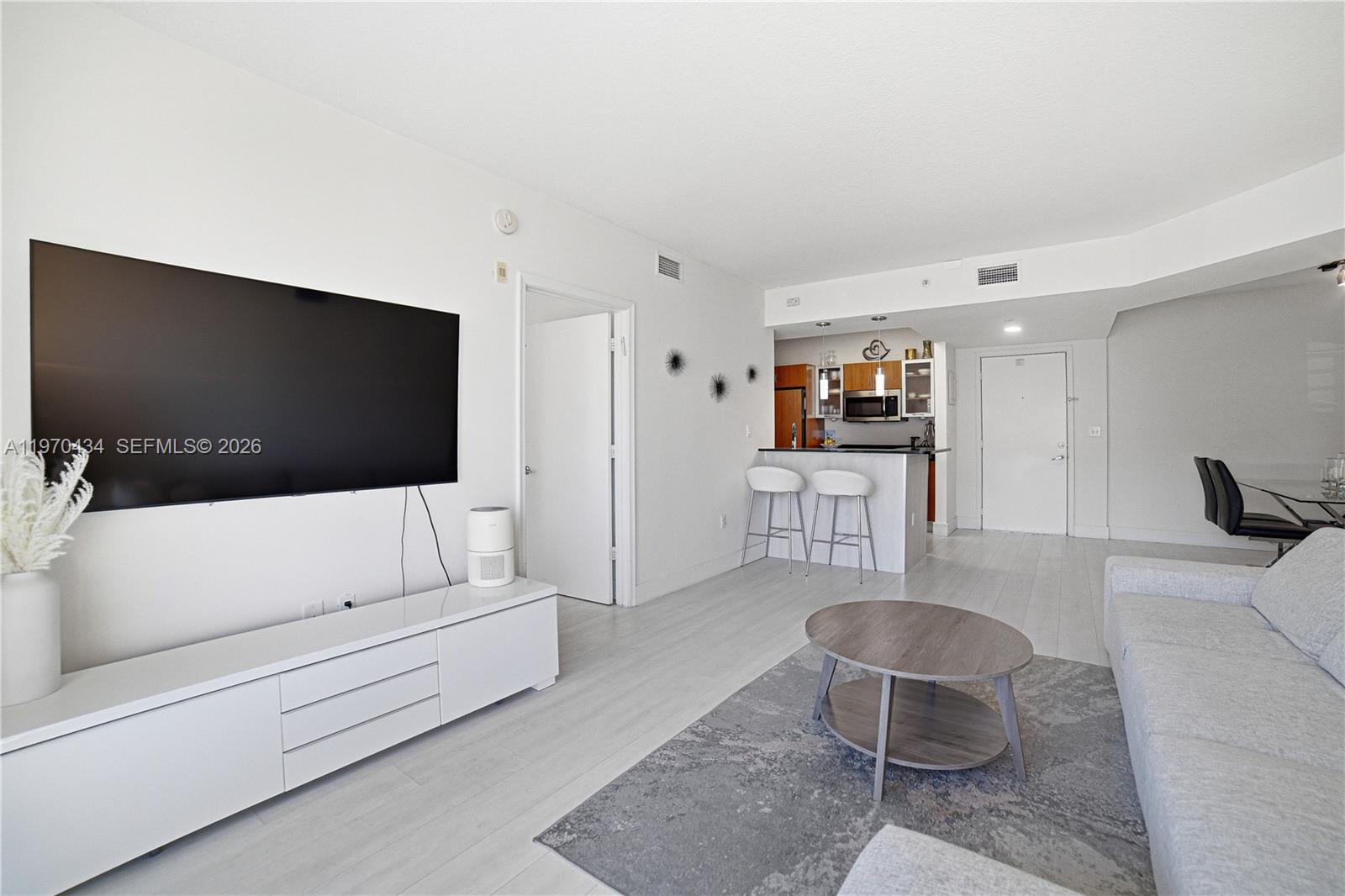 2775 NE 187th St 625