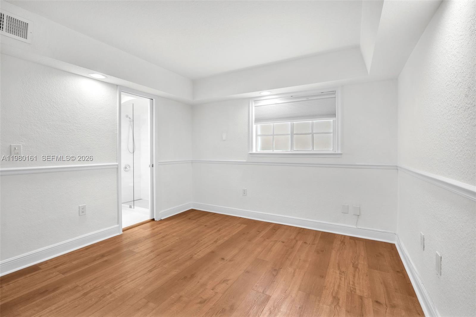 VIRGINIA POINTE CONDO - Residential Lease