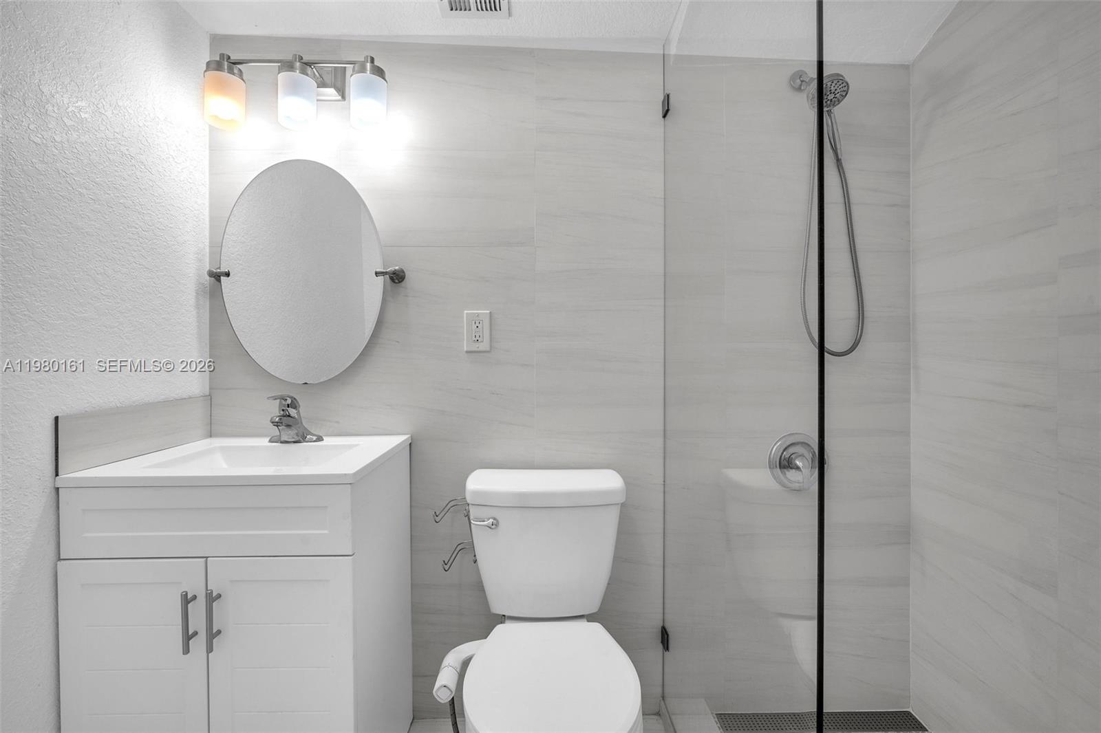 VIRGINIA POINTE CONDO - Residential Lease