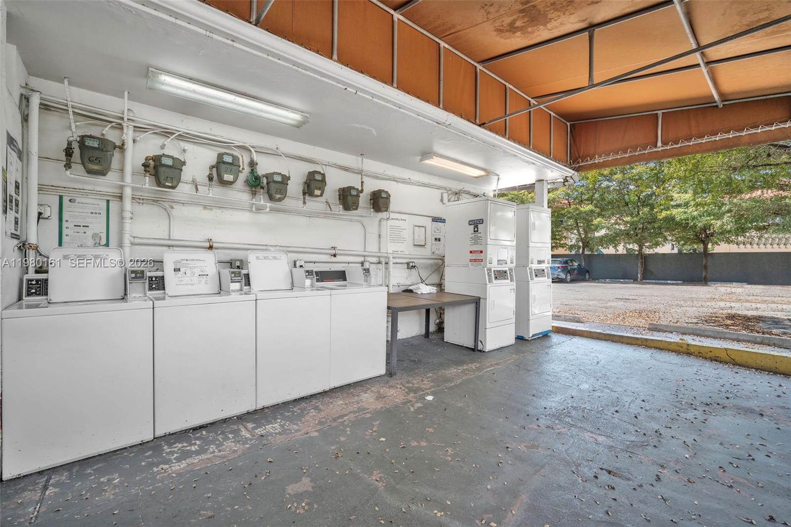 VIRGINIA POINTE CONDO - Residential Lease