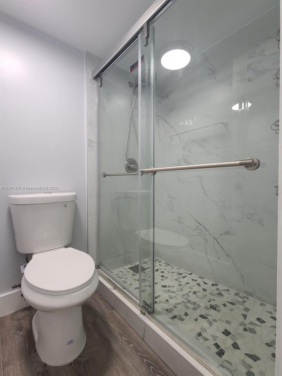 PINESIDE CONDO NO 1 - Residential Lease