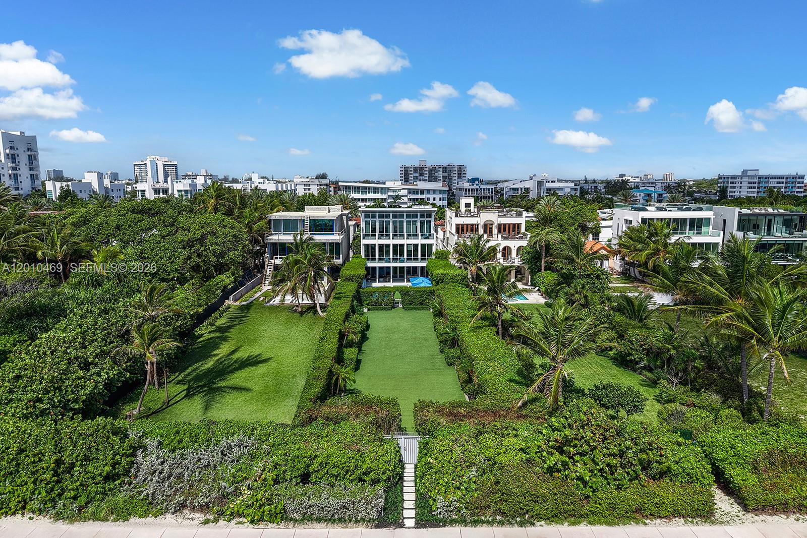 ALTOS DEL MAR NO 1 - Residential