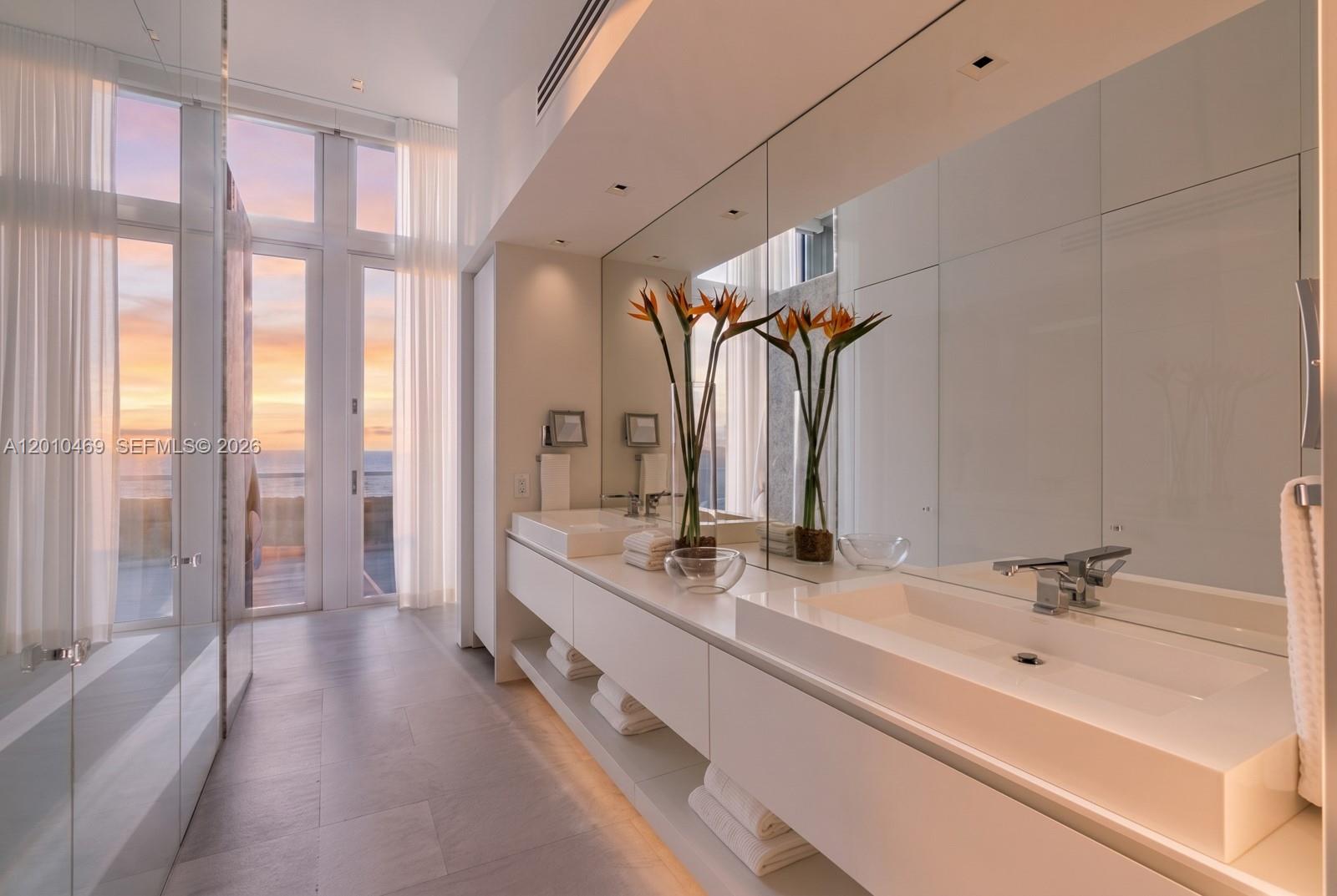 ALTOS DEL MAR NO 1 - Residential