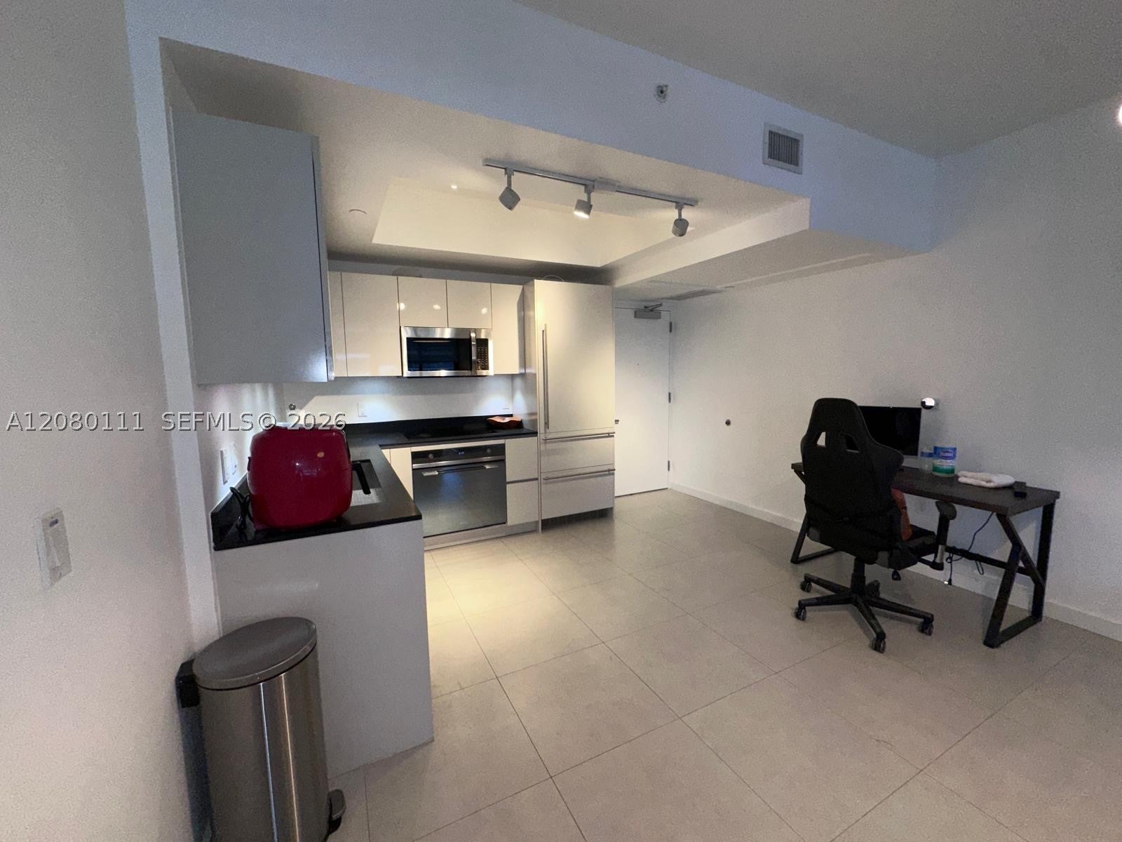 1010 Brickell Ave 4507