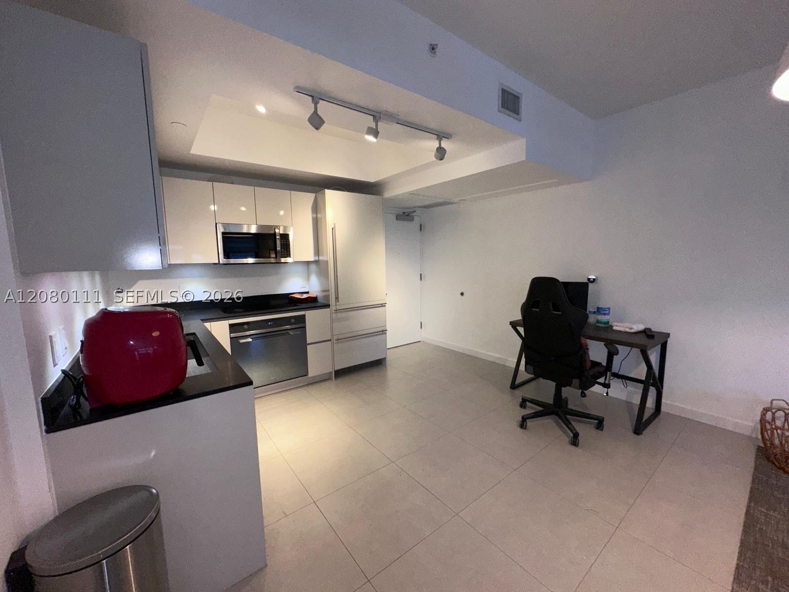 1010 Brickell Ave 4507