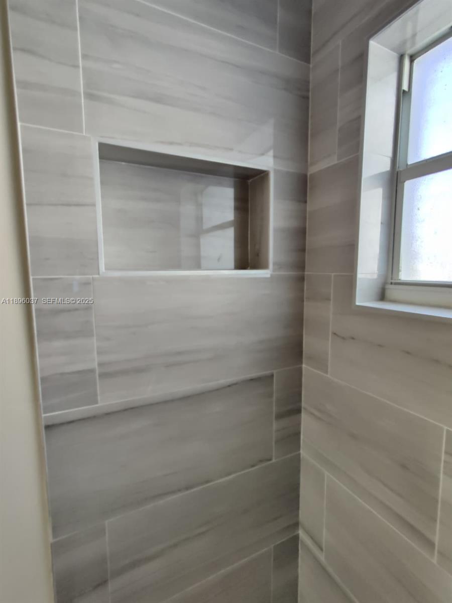 PORT CHARLOTTE SEC 33 - Residential