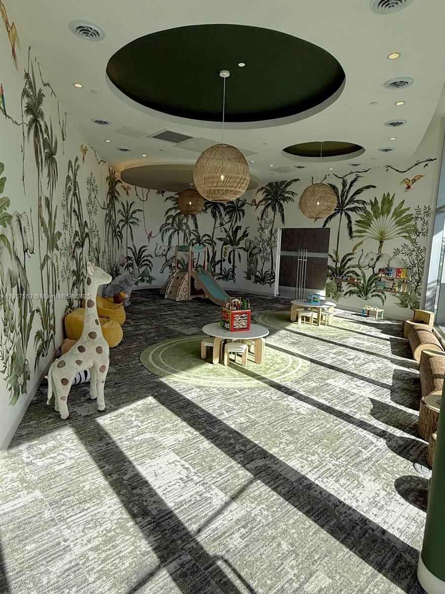 ARIA RESERVE SOUTH TOWER - Residential