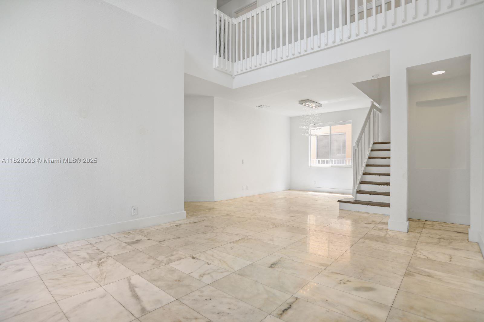 1126 Golden Cane Dr