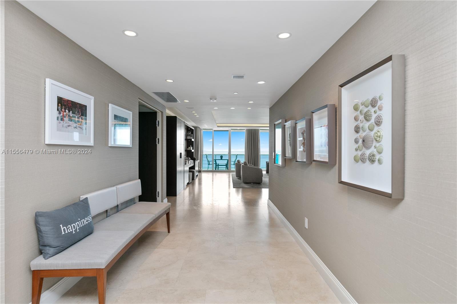 2711 HOLLYWOOD BEACH COND - Residential