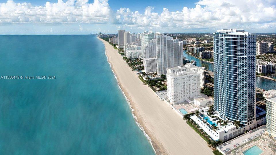 2711 HOLLYWOOD BEACH COND - Residential