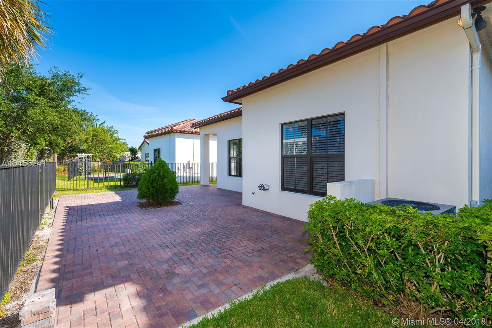 MONTERRA - Residential