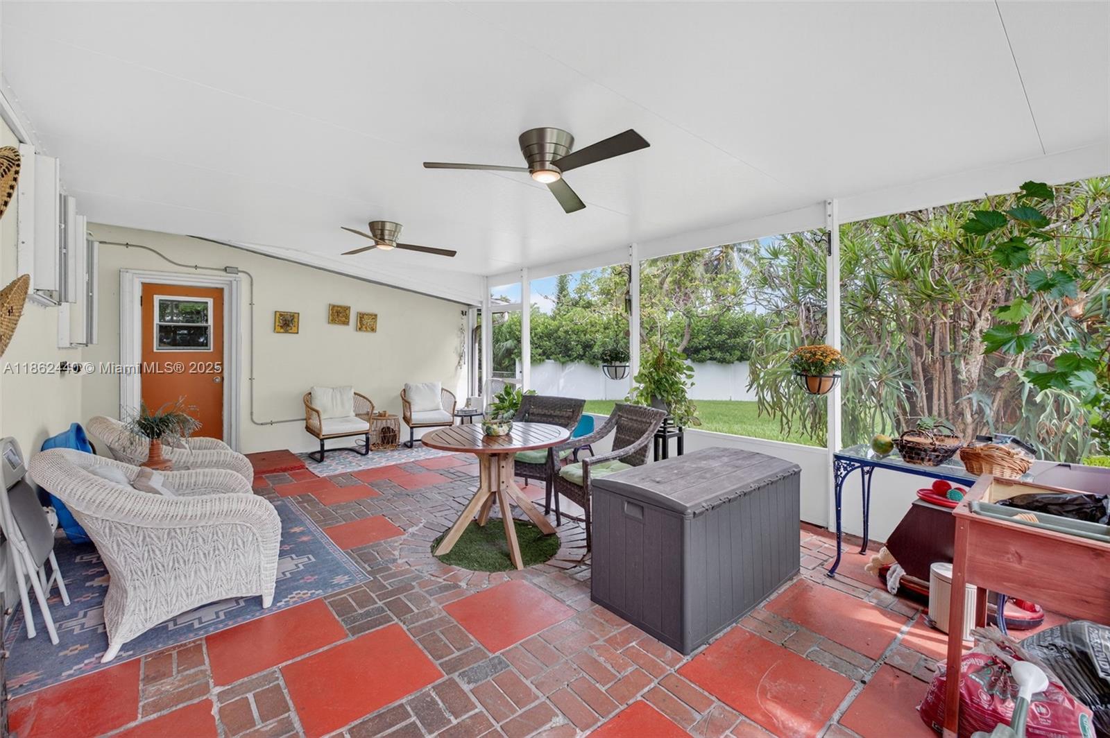 PLANTATION GARDENS SEC 4A - Residential