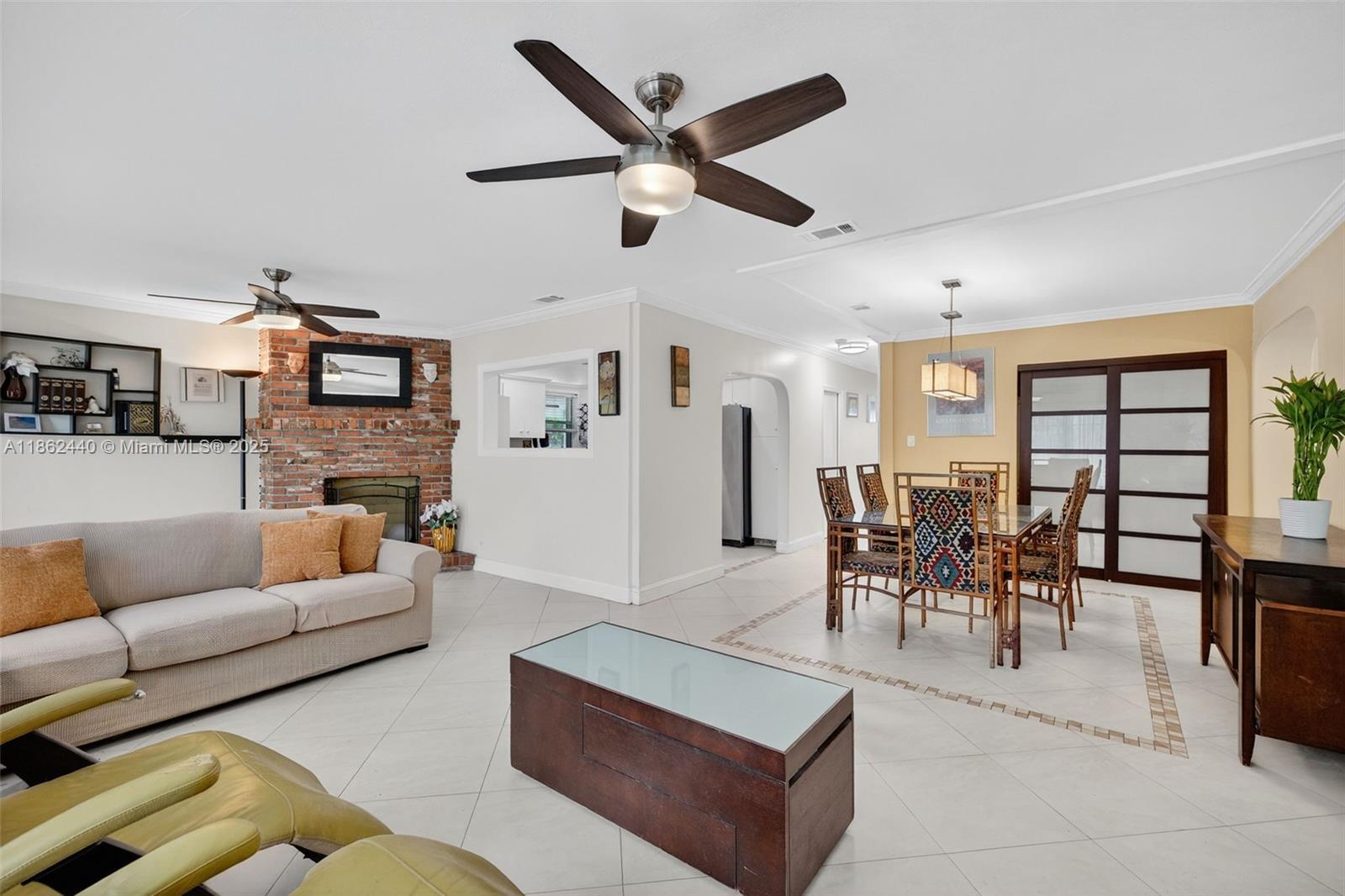 PLANTATION GARDENS SEC 4A - Residential