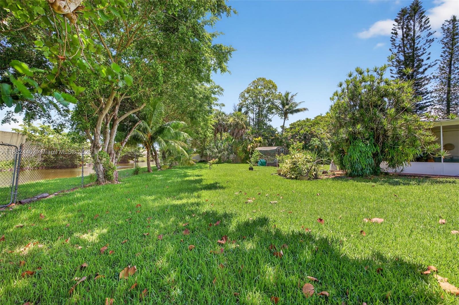 PLANTATION GARDENS SEC 4A - Residential