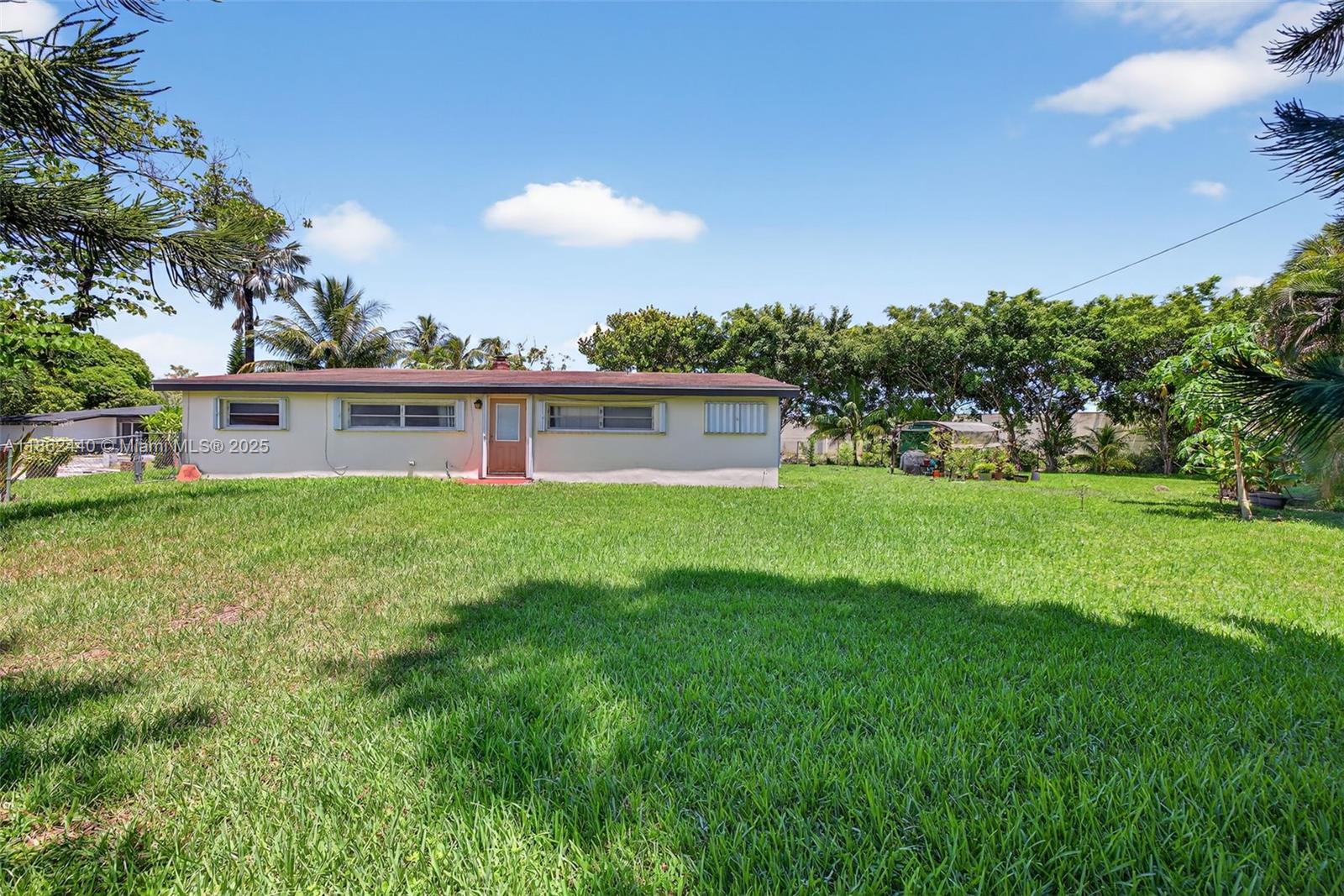 PLANTATION GARDENS SEC 4A - Residential