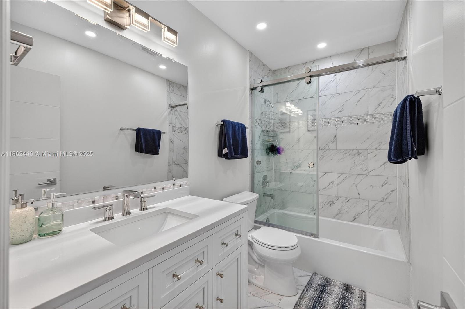 PLANTATION GARDENS SEC 4A - Residential